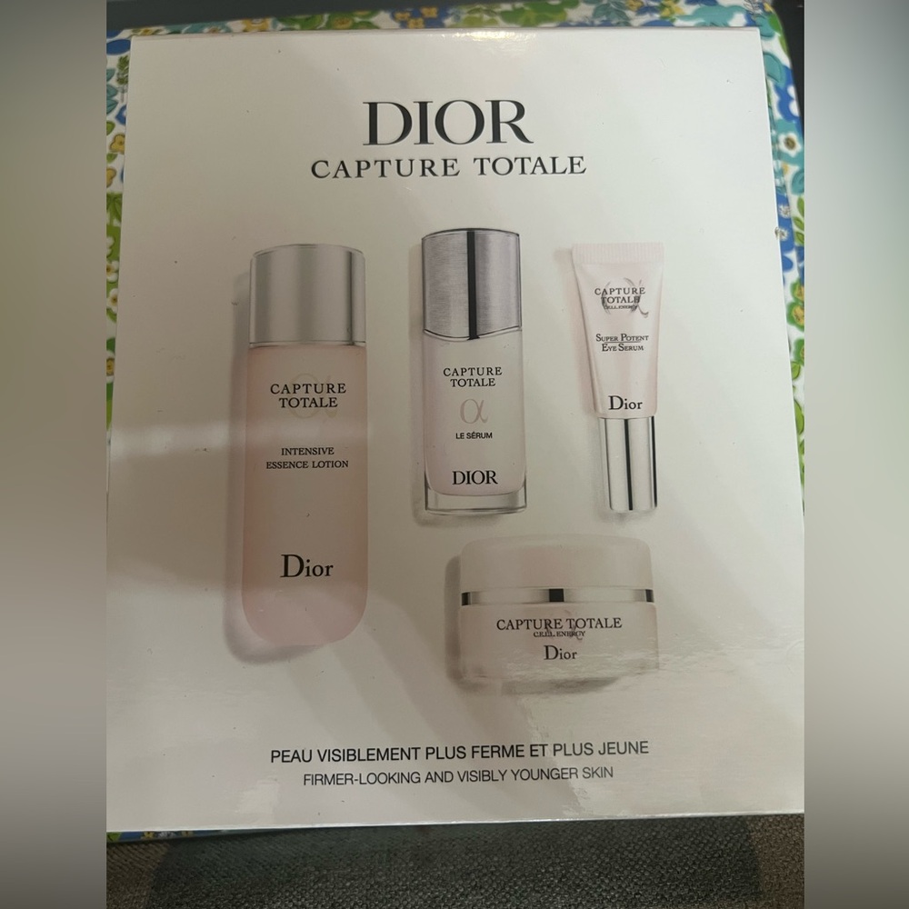 Dior Capture Totale Youth Ritual Set